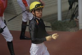 川田将雅「久々で動き切れなかった」単勝1.7倍の圧倒的支持も直線急失速…ダービー候補とも呼ばれた「大物」がラスト一冠に暗雲