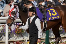 【オークス】D.レーン「レースに参加できませんでした」に武豊も関係…万馬券演出の斎藤新は「ありがとう、ドゥーラ」、トップジョッキーの乗り替わりで分かれた両者の明暗