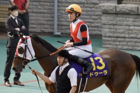 岩田望来、菅原明良、団野大成ら35期「主席」迎えた正念場。「特別な馬」と挑むクイーンS（G3）は逆襲の分水嶺
