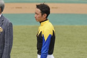 武豊「連覇失敗」でもWASJで抜群の存在感！ 豪州の名手と一騎打ちムードから一転、岩田望来「4戦全敗」でも逆転Vに残った後味の悪さ