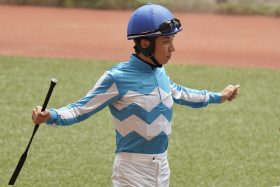 団野大成「ポテンシャルはある」と手応えあり！近親にダービー馬や7冠牝馬を持つ良血がデビュー勝ち…敗れた川田将雅は「僕の進路選択のミス」