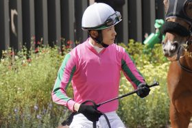 坂井瑠星「ここまで離すとは…」矢作調教師「これほど強いとは…」フォーエバーヤングの強さに陣営も驚き隠せず…三冠馬ミックファイアとの直接対決にも期待