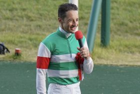 C.ルメール「パリ五輪閉幕」で1日7勝の大復活！  8月4勝の不振から「素晴らしい日」の要因は睡眠不足の解消？