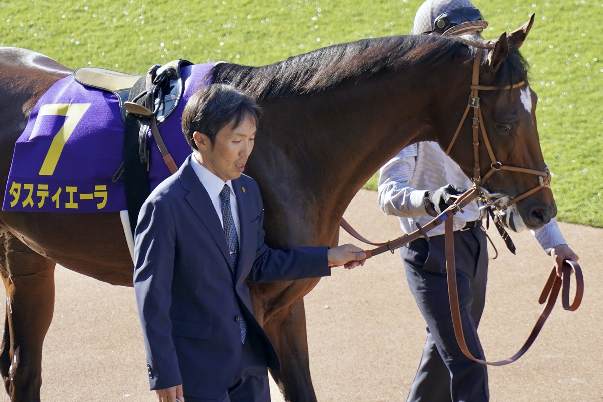 【大阪杯】タスティエーラ「惨敗」によぎる日本ダービー制覇の代償…「最も運のある馬が勝つ」一世一代の輝きを最後に鳴りを潜めた名馬たちの画像1