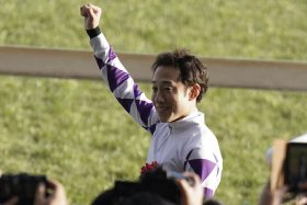 帝王賞の上位騎手に「意外な共通点」も？ D.レーン、武豊がともに馬券圏外の凡走…上半期のG1は藤岡佑介から始まり藤岡佑介で終わる